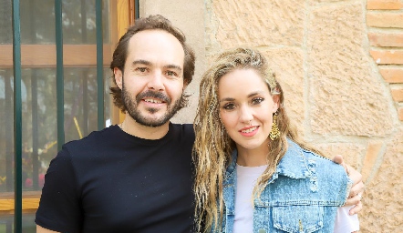  Santiago Zamanillo y María Torres.