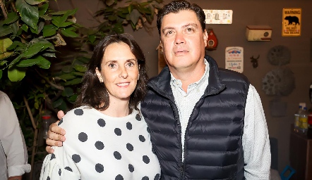  Paola Meade y Rolando Muñoz.