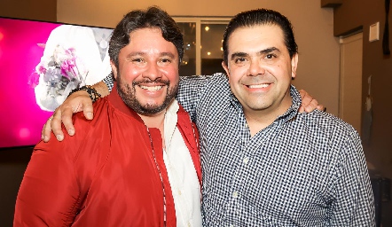  Ulises Pérez y Miguel Compean.