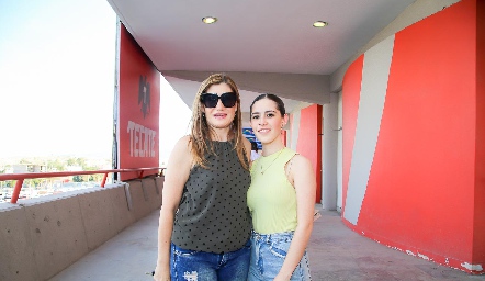  Graciela Jiménez y Vanessa Correa.