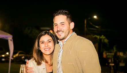  Valeria y Ricardo Bravo.