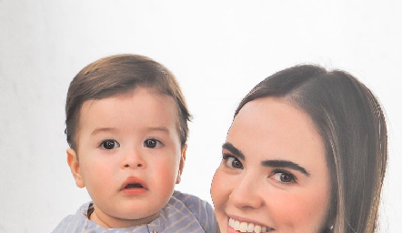  Luca Dibildox y María José Valle.
