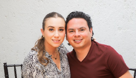  Patricia De Antuñano y Esteban Meade.