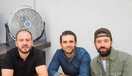  Gerardo Hernández, Iker y Ferran Monsech.