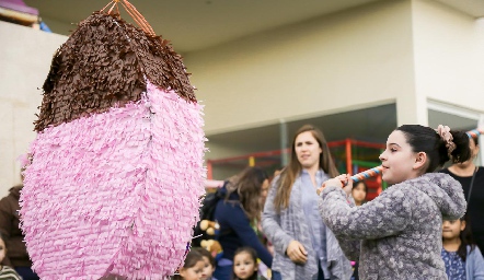  Piñata.