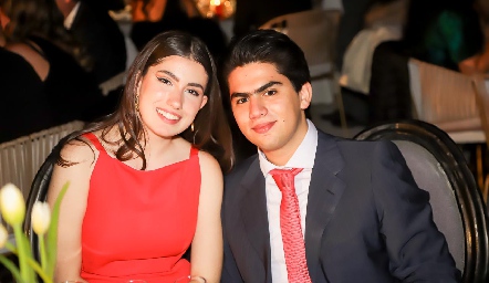  Miriam y Rodrigo Aguirre.