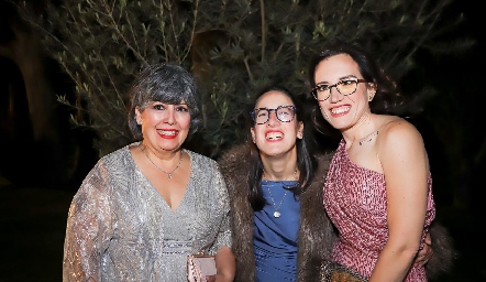  Julieta García, Marcelle Rodríguez y Claudia del Peral.