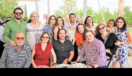  Los Borbolla.