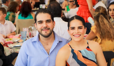  Patricio Valdes y Nicole Petersen.