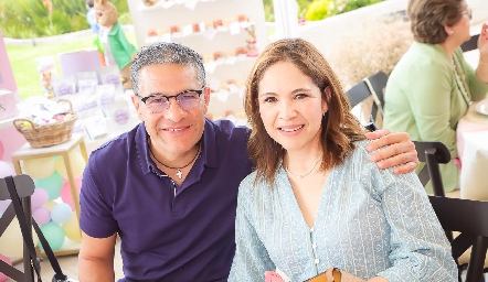  Miguel Hernández y Carla.