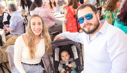 Montse Salazar, Carlos González y Carlos González.