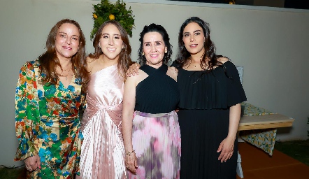  Diana Guel, Diana Olvera, Lula López y Lula Torres.