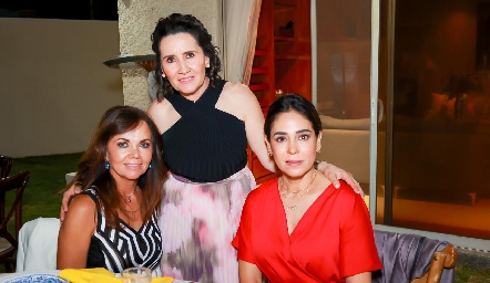  Elsa Tamez, Lula López y Maribel Lozano.