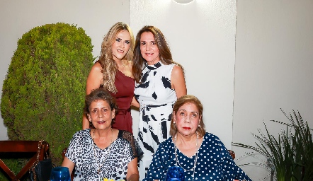  Eleida de Torres, Leticia Gutiérrez, Carmen e Isabel Torres Corzo.