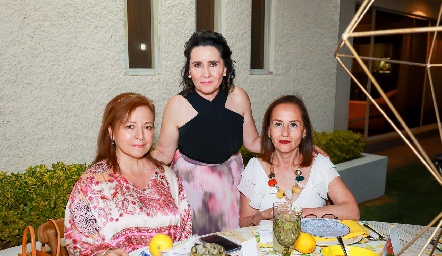 Yazmín Dahda, Lula López y Conchis Delgadillo.