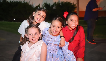  María Noyola, Elena Villegas, Yola y  Samantha Sanjuanero.