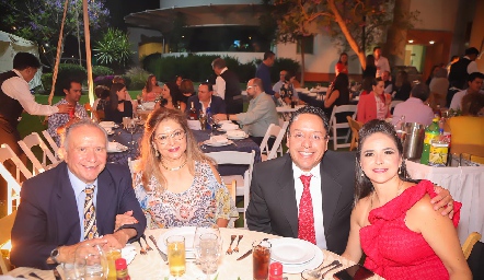  Andrés Espinoza, Coco Zavala, Alberto Espinoza y Luz Elena Villalobos.
