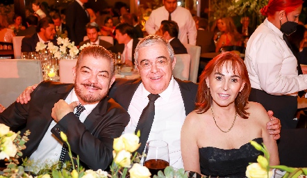  Alberto, Jaime y Susana Lozano.