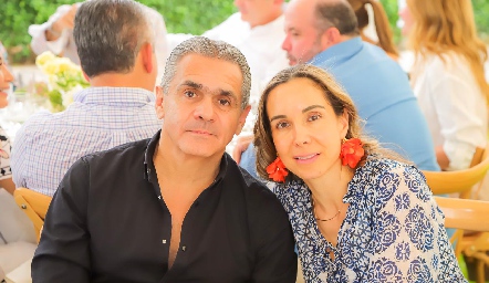  Mauricio Abud y Sofía Cázares.