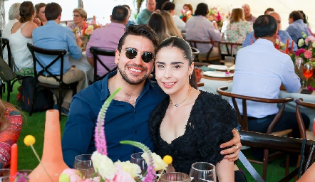 Alejandro Pérez y Montse Elizondo.