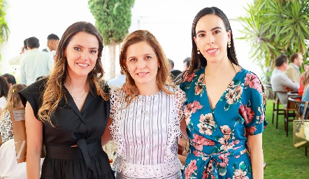  Adriana Medina, Magdalena Aldrete y Mariana Tobías.