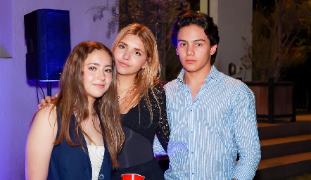  Bárbara Lafuente, Marisol de los Santos y Mike Fernández.