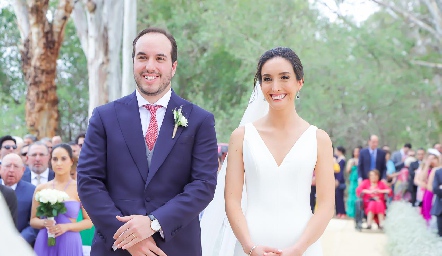  Eduardo González y Montserrat Elorduy.