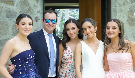  Ana Claudia Bremer, José Jaime Herrera, Gabriela Bremer, Montserrat Elorduy y Jimena Elorduy.