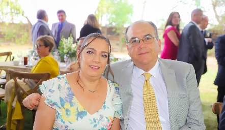  Yolanda Márquez y Guillermo González.