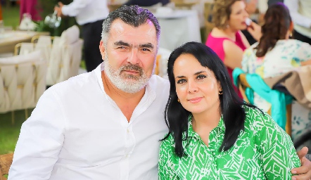  Oscar Velázquez y Lourdes Canseco.
