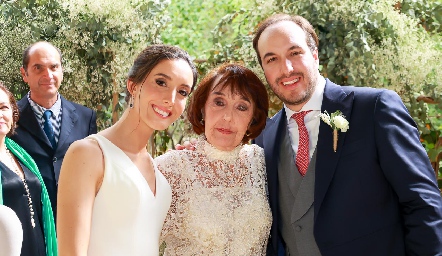  Montse Elorduy, Silvia Elena Dahlhaus y Eduardo González.