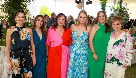  Mónica Galarza, Vanessa Galarza, Ale Treviño, Meritchell Galarza, Dulce María Herrera y Elsa Bremer.