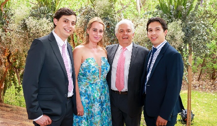  Patricio, Meritchell, Gerardo y Emilio Rodríguez.