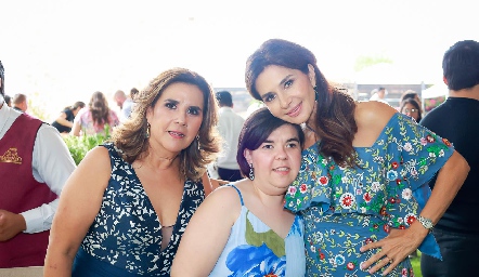  Graciela Torres, Mónica Quintanilla y Guille de los Santos.