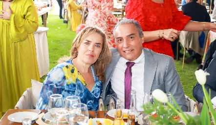  Anabel Valle y Arturo González.