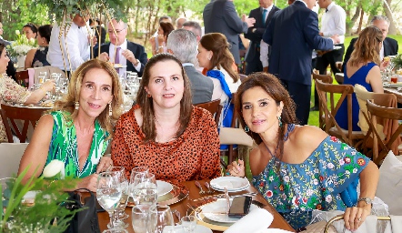 Gaby Cantú, Gabriela Gómez y Guille de los Santos.