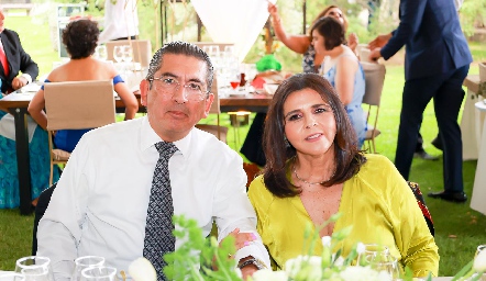  Gerardo Bocard y Patricia Valadés.