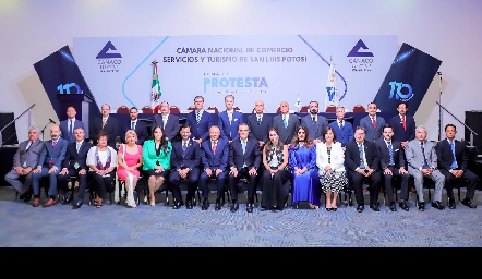 Consejo Directivo 2023 – 2024, Presidido por Fernando Díaz de León Hernández, de de la Cámara Nacional de Comercio Servicios y Turismo de San Luis Potosí.