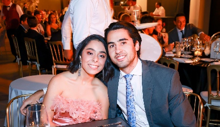  Paula Navarro y Enrico Santoyo.