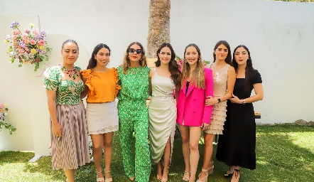 Paulina Gómez, Paola Córdova, Isa Castelo, Paulina Aldrett, Lau Bravo, Paola Gutiérrez e Isa Zollino.