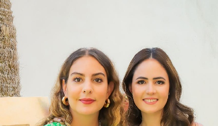  Isabela Castelo y Paulina Aldrett.