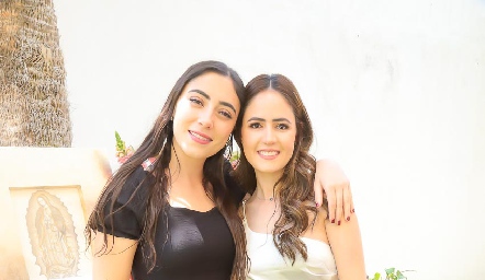  Isabela Zollino y Paulina Aldrett.