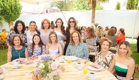  Martha Aldrett, Daniela Navarro, Laura Álvarez, Pau Aldrett, Andrea Lorca, Martha Lee, Marisol Aldrett, Mariana Álvarez, Claudia Rubín de Celis, Laura Muñiz y Montse Aldrett.