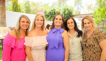  Ana Clara Bárcena, Maru Bárcena, Gabriela Villanueva, Carmen Zapata y Alejandra Medina.