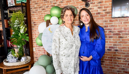  Rosa María Álvarez y Ale Ascanio.