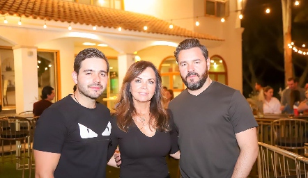  Mauricio Mahbub, Elsa Tamez y Luis Mahbub.