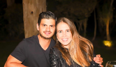  Oscar Cabrera y Montse Anaya.