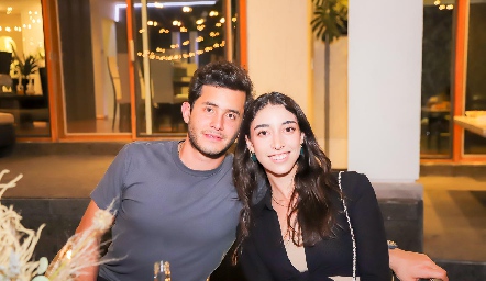  Julián Abud y Paula Pérez.