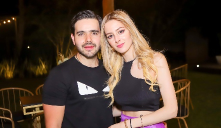  Mauricio Mahbub y Valeria Guerrero.