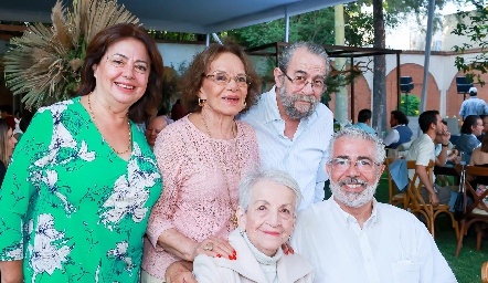  Alma Carrillo, Eglantina, Eduardo Zazueta, Bertha Zazueta y José Antonio Carrillo.